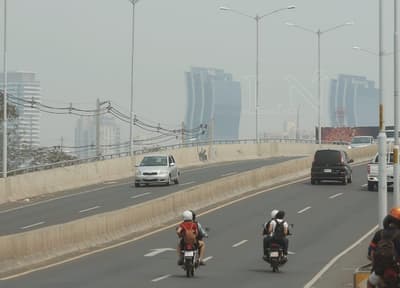Contaminación del aire acelera grave deterioro cerebral