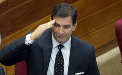 Llano designa a los senadores que investigarán el acuerdo energético
