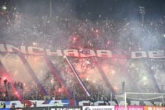 Conmebol autoriza pirotecnia y gases de neón para el recibimiento de Cerro