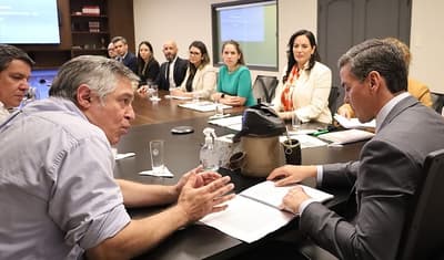 Promesa presidencial: Santiago Peña anuncia construcción de 17 escuelas modelo