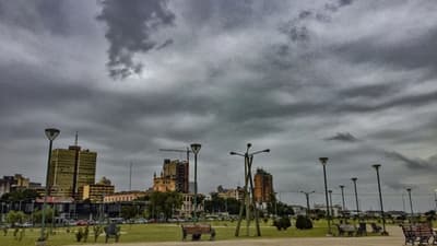 Tormentas severas con ráfagas de hasta 100 km/h afectarán al país