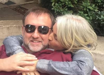 Esposa de ministro apuntó a “gente mediocre” y ahora pide disculpas