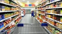 Aguinaldo, dólar y deudas marcarán el consumo de fin de año