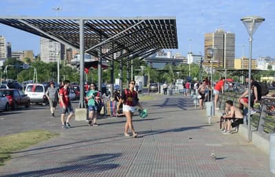 Domingo caluroso sin lluvias: Meteorología prevé hasta 39 °C