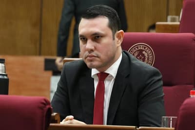 Fiscalía apela sobreseimiento de Rivas por error de juicio