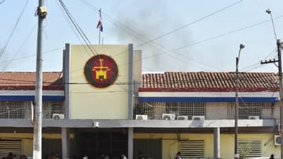 Revueltas en Tacumbú: Internos exigen presencia de Barchini y demuestran su inocencia con vídeo