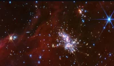Telescopio James Webb examina una galaxia similar a la Vía Láctea