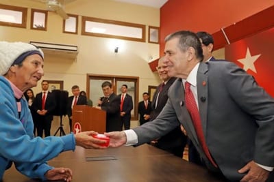 ANR entrega prótesis dentales gratis y abrirá más cupos