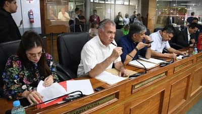 Adjudicaciones de fondos dormidos del Fonacide se aprueban apresuradamente en Asunción