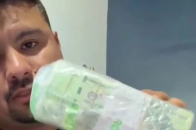 Capiateño devolvió G. 100 millones depositados por error