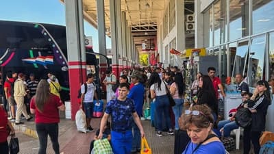 Estación de buses prevé 11 salidas por hora a Caacupé