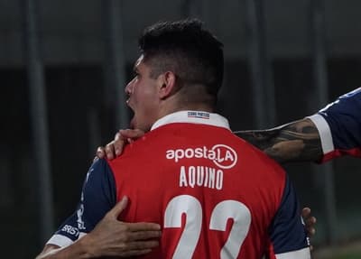Cerro gana y acorta distancia con Guaraní
