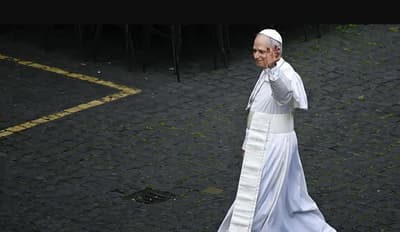 “Paraguay, muy bien”, dice el papa León XIV en Roma