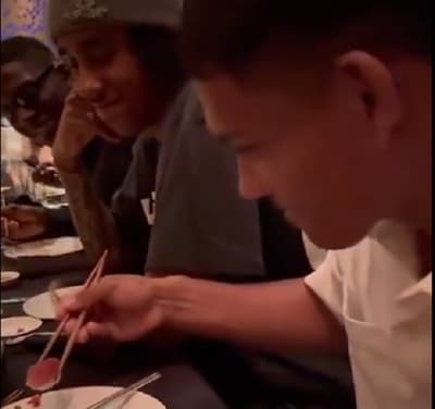 De comer guiso a comer sashimi: Diego León y su nueva vida en Europa
