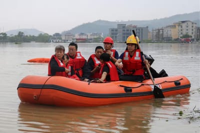 Inundaciones en China dejan 159 muertos y 10 desaparecidos