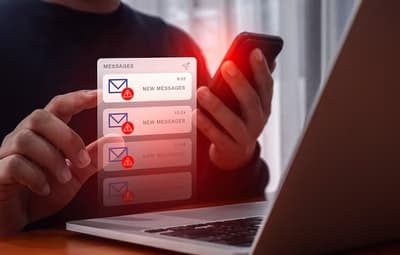 El acceso indebido a WhatsApp es el mayor ciberdelito en el país, afirma comisario Alarcón