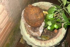 Hombre encontró dos granadas en Ypacaraí y se las llevó a su casa