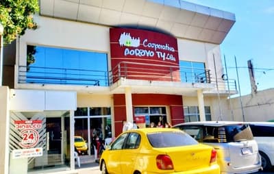 Allanan cooperativa policial por pérdidas millonarias
