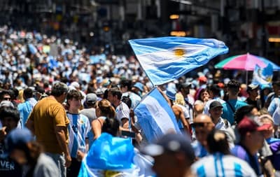 Argentinos celebran el campeonato en cada rincón del mundo