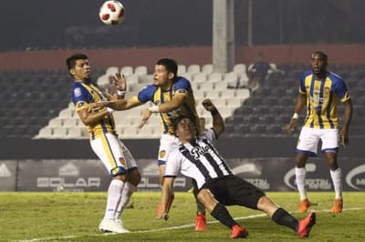 Libertad tropieza ante Luqueño