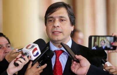 Diputados aprueban interpelar al presidente de IPS