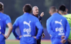 El once titular que Alfaro prueba para enfrentar a Chile