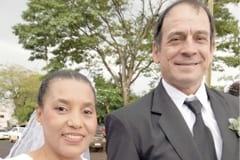 Boda comunitaria: pareja se casa tras 32 años juntos
