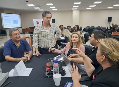 MEC lanza nuevo plan con consultoría de pastor evangélico por G. 530 millones