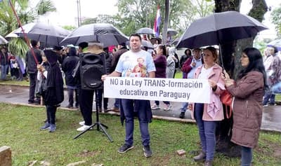 Declaran asueto para protestar contra Plan del MEC