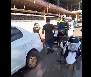 Infractores y PMT se enfrentan en Terminal de Ómnibus