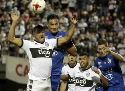 Olimpia y Cerro Porteño jugarán en simultáneo ante inminente definición