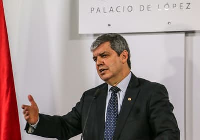 Riera no cierra del todo posibilidad de candidatarse
