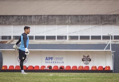 Delegado de Olimpia se adjudica el estadio de General Díaz en remate 