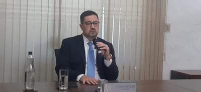 Cartes cambia de abogado en la causa contra Abdo Benítez y exministros