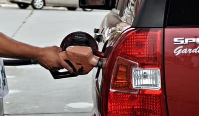 Precios de los combustibles aumentan G. 400
