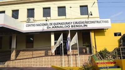 Explosión de globos de helio deja a cuatro jóvenes con quemaduras en Lambaré