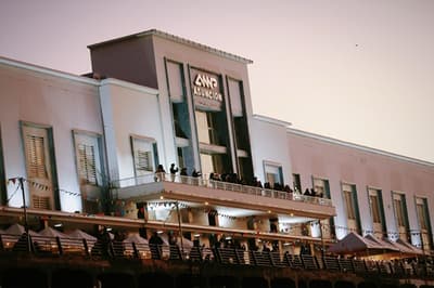 Puerto de Asunción vibra con música y arte este sábado
