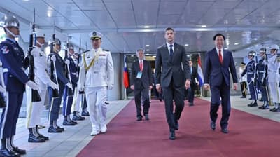 Presidente Peña asiste a investidura en Taiwán