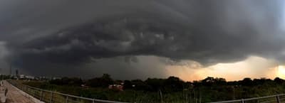 Tormentas y descenso de temperatura marcan el inicio de semana