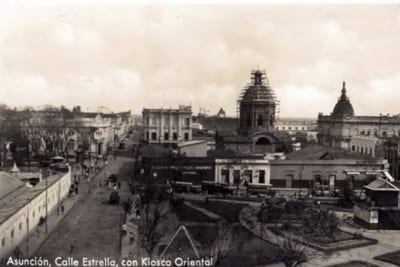 Asunción y las razones históricas de su distancia del río