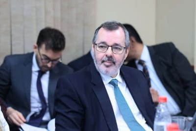 Desplome del dólar: Exportadores alertan por despidos y pérdida de mercados