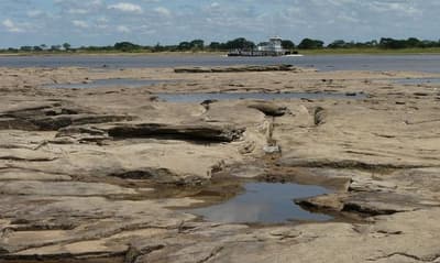 Bajante del río no es consecuencia del cambio climático, afirman