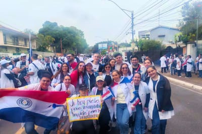 Segundo día de huelga médica: protestas en la Conmebol y Asunción