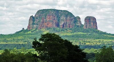 Encuentran a turistas desparecidos en cerro Memby