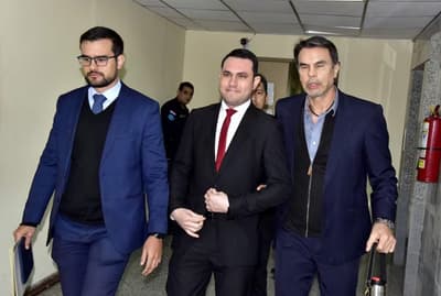 Hernán Rivas solicita reducción del plazo de investigación en caso de título falso