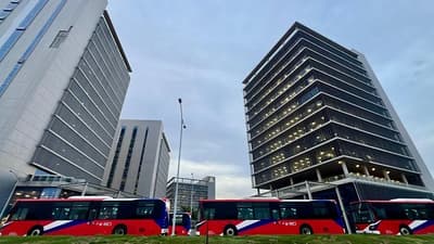MOPC posterga inicio de los nuevos buses eléctricos