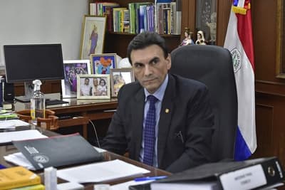 Municipalidad de Asunción sin fondos para asfalto