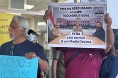 Por falta de medicamentos, pacientes trasplantados protestaron frente al Hospital Central del IPS