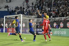 Luqueño elimina a Olimpia en penales y avanza en Copa Paraguay