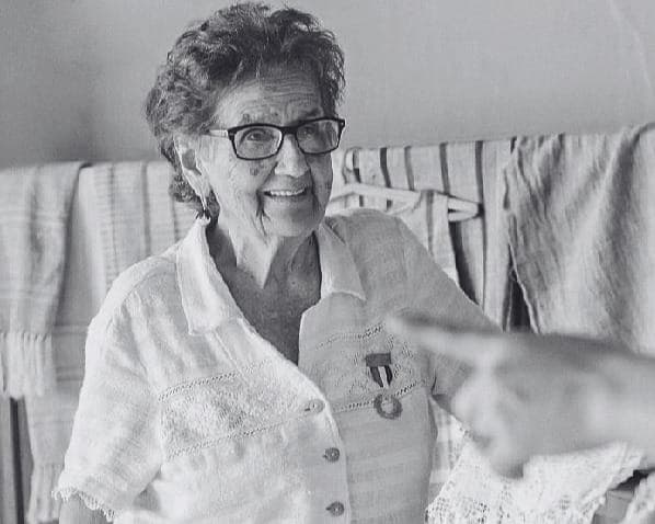 Murió la artesana Digna López a los 100 años